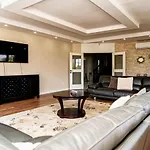 Lux Villa W Balcony Pool Sauna Garden In Antalya