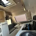 Karavan Tosbik