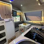 Karavan Tosbik