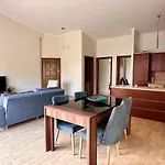 Magic Mountain Villas