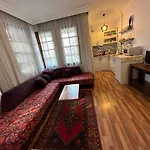 Sultan Suite, Entrance Floor