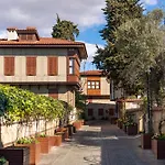 Olsen Hotels