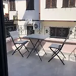 Saye Apart House