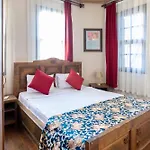 Old House Hotel&Pub