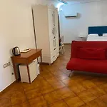 Urcu Hotel