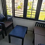 Villa Lemonade