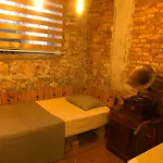 Ozzy Homes Kaleici Muhtesem 2+1 Tarihi Ev
