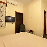 Callisto Pub & Kitchen & Hotel