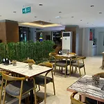 Sam Hotel