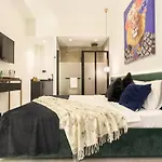 The One Living Hotel - Adult Only