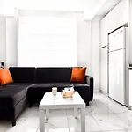 Lara Smart Aparts