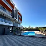 Tunc Suites