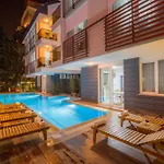 Elanis Suites