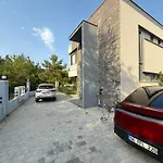 Canyon Villa Goeynuek Kemer Antalya With Pool