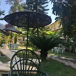 Kromer Garden Hotel