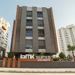 Bmk Suites And Apartments
