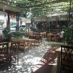 Zakkum Pansiyon