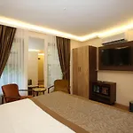 Taka-Butik-Otel