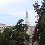 Gvar Apart Hotel