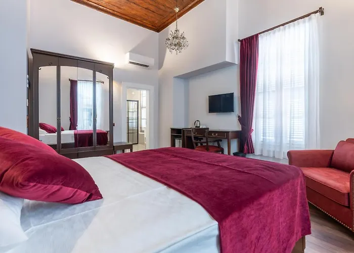 Giges King Boutique Hotel