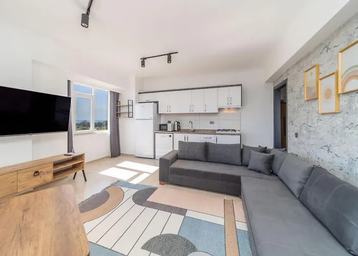 Sea View Flat Near Lara Beach In Kundu Aksu