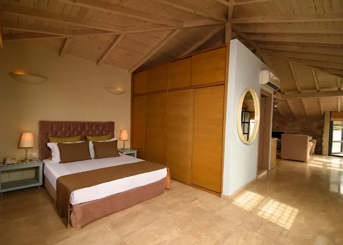 Spectacular Penthouse With Terrace Near Hadrian\'S Gate