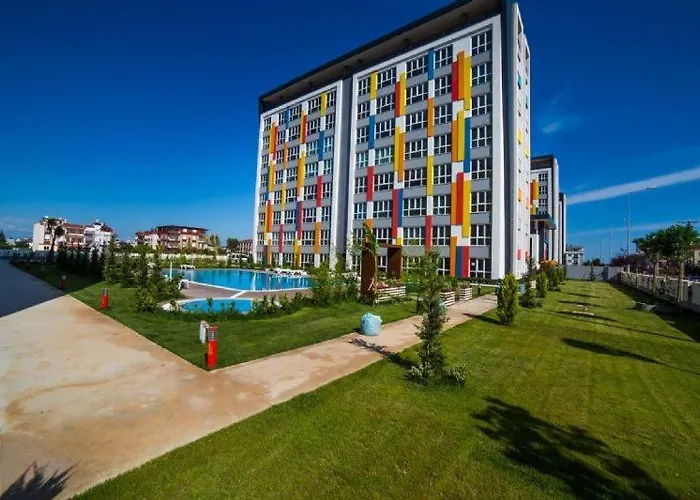 Selin\'S Apartment With Pool View