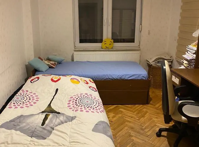 Room For A Rent. Perfect Location.