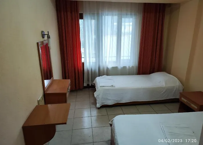 Caner Mountain Hotel