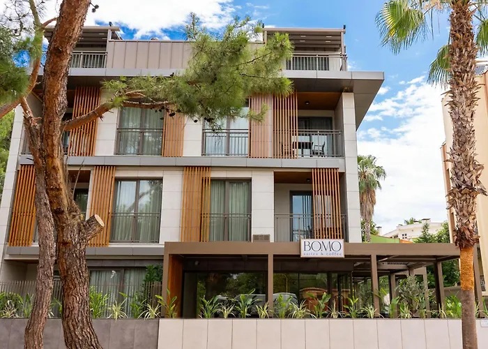 Bomo Suites