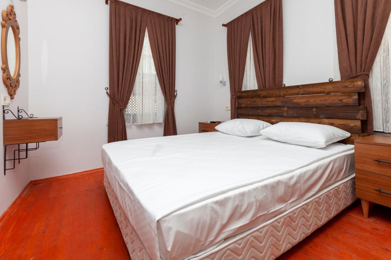 Pera Boutique Hotel 2*