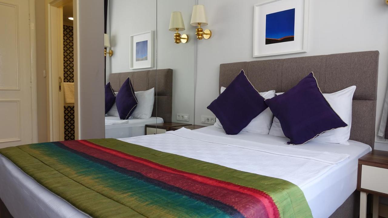 Mono Hotel 3*