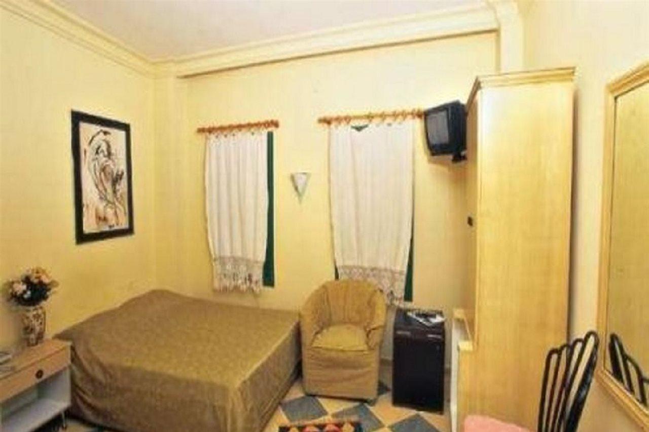 Hotel Kaleici Pera Palace