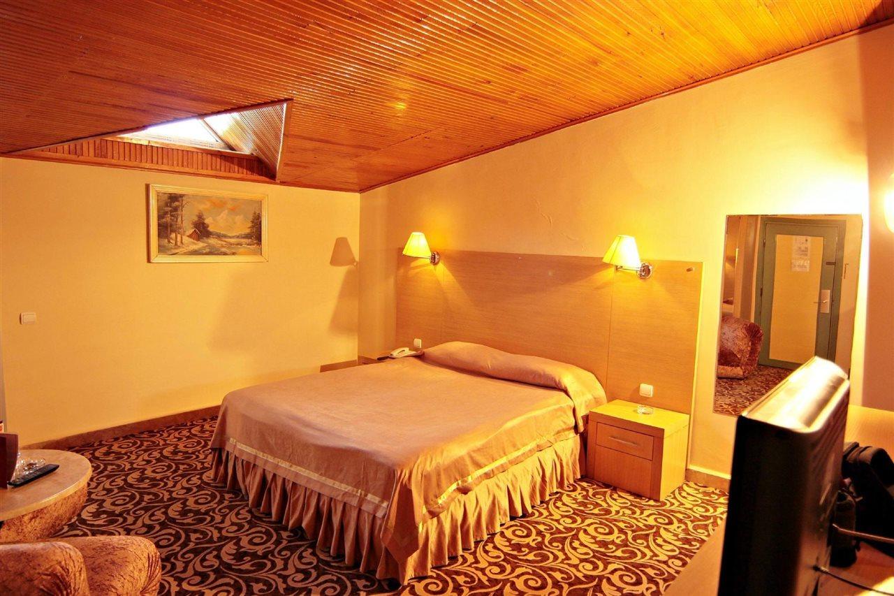 Gurtas Hotel
