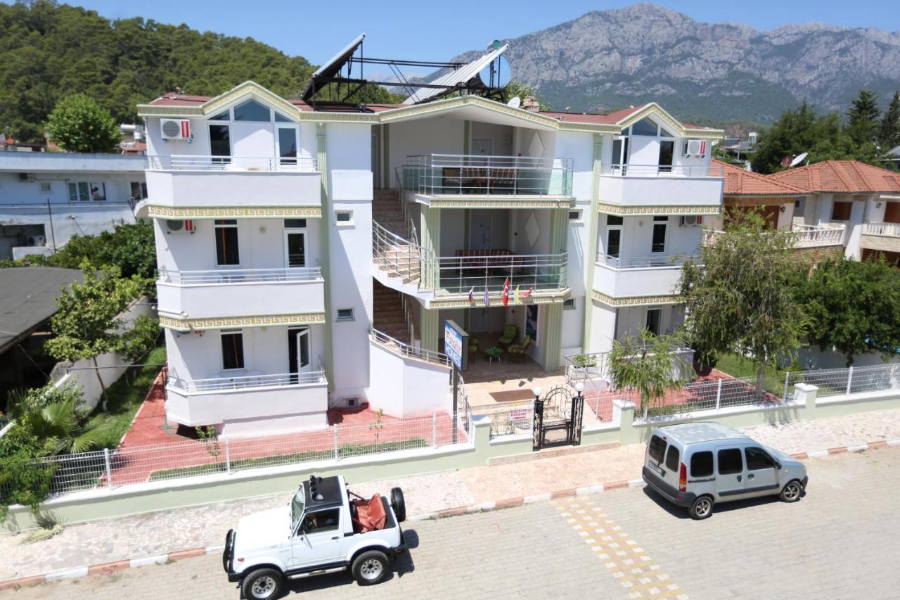 Apartment Paradise Homes *