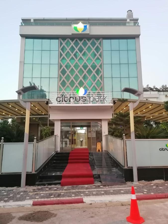 Citrus Park Otel 4*