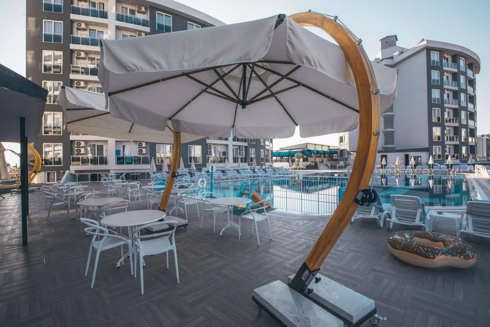 Attalos Smart Lara Star 4* Antalya