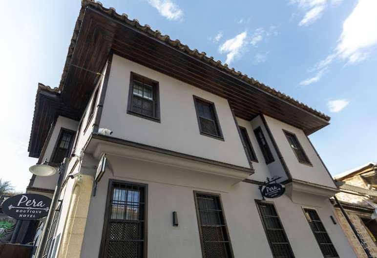 Pera Boutique