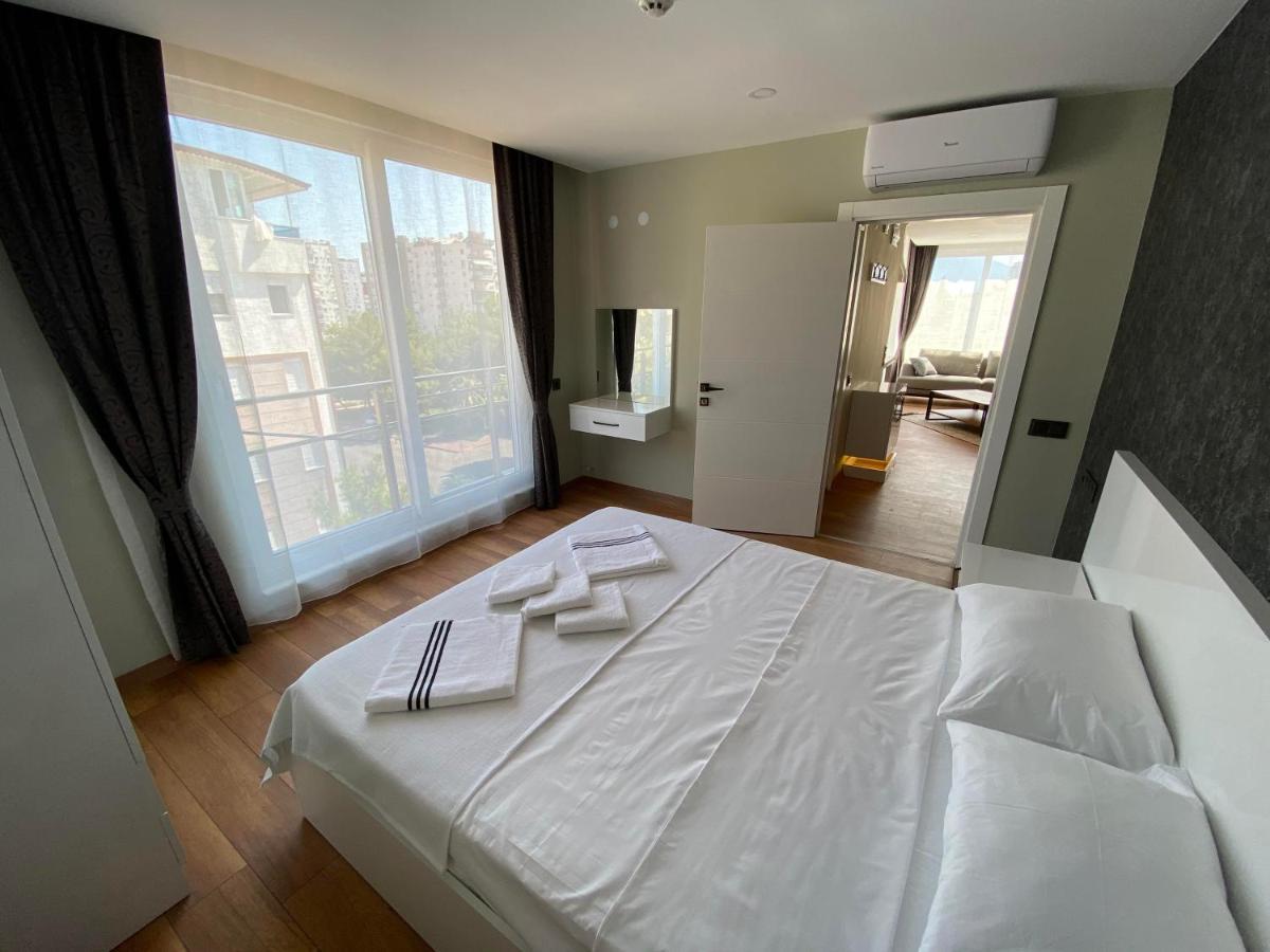 London Hotel