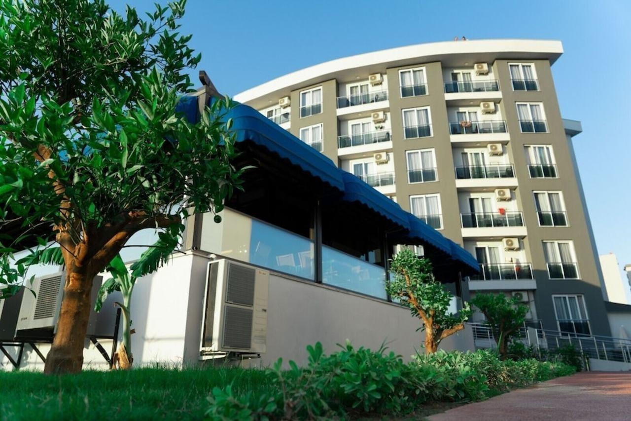 Hotel Attalos Smart Lara Star 4*