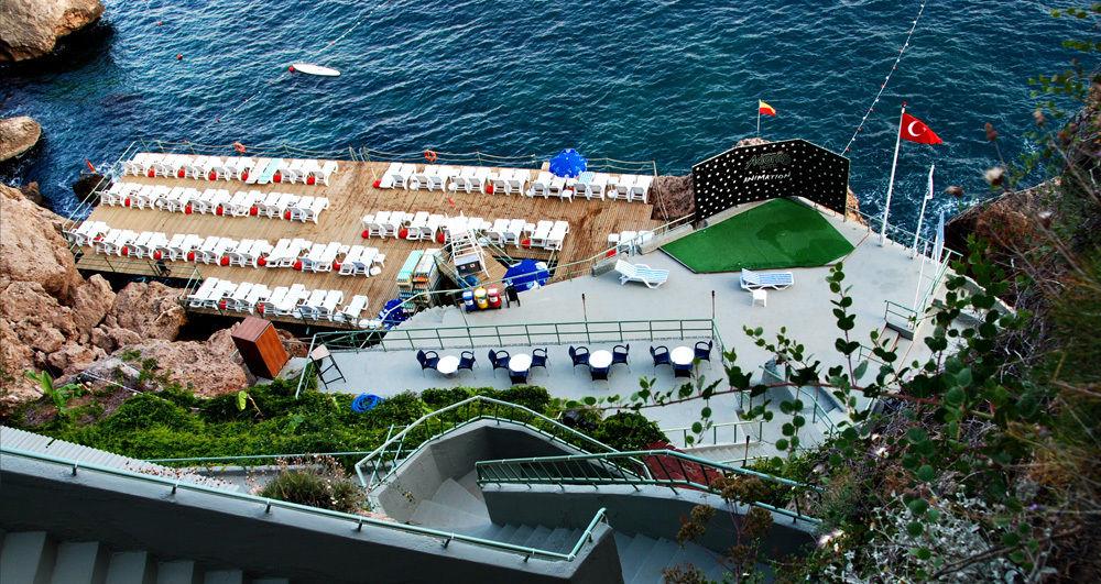 Otel Adonis 4*