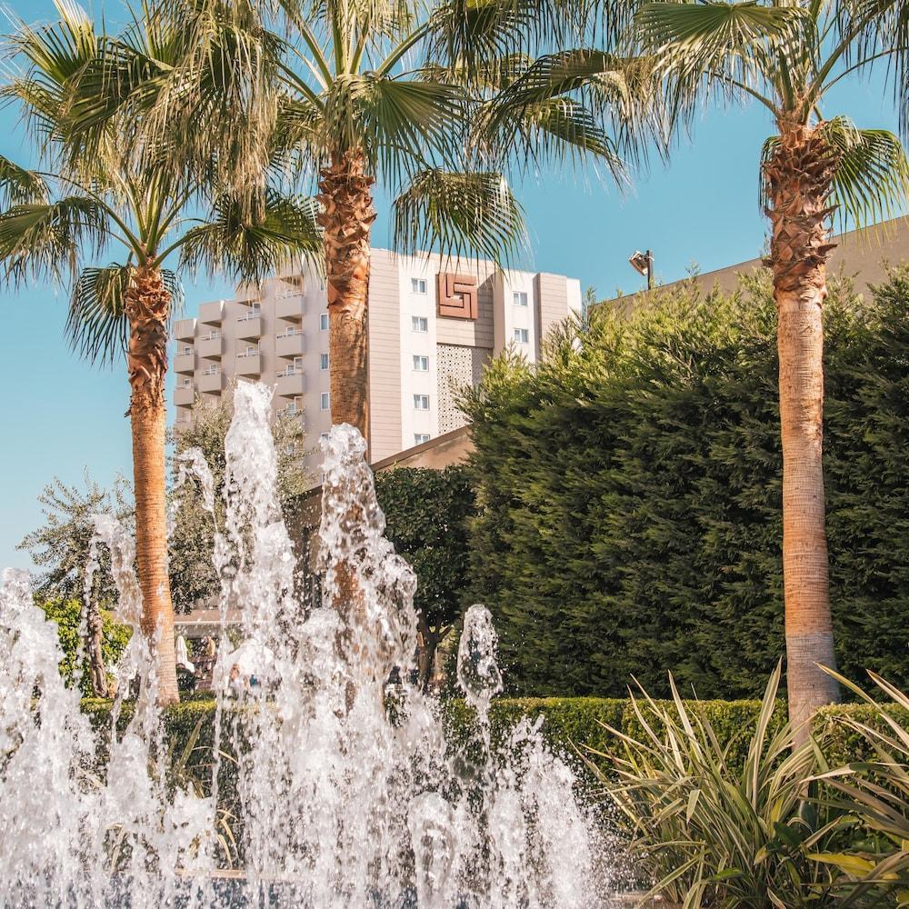 Grand Park Lara 4* Antalya