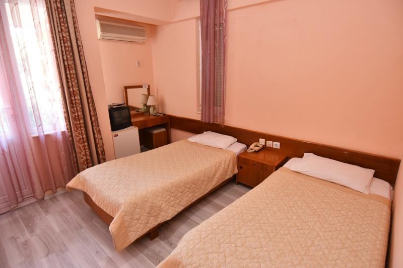 Hotel Uemit