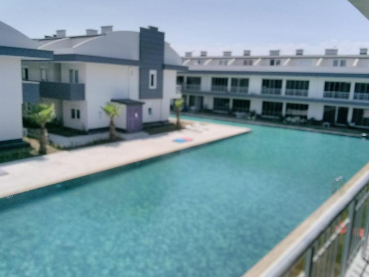 Tema Pool Lara Venezia Apartment *