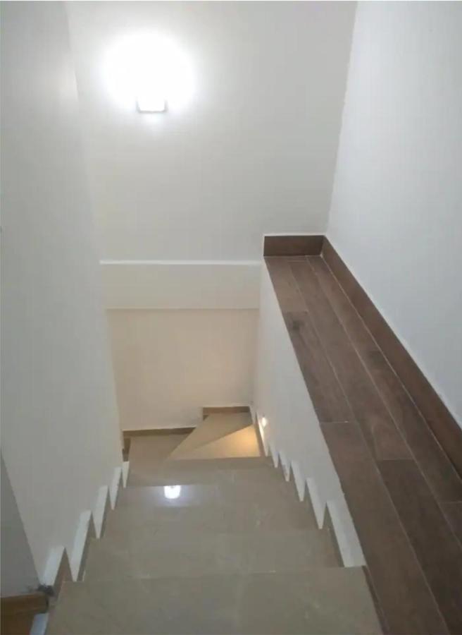 Tema Pool Lara Venezia Apartment *