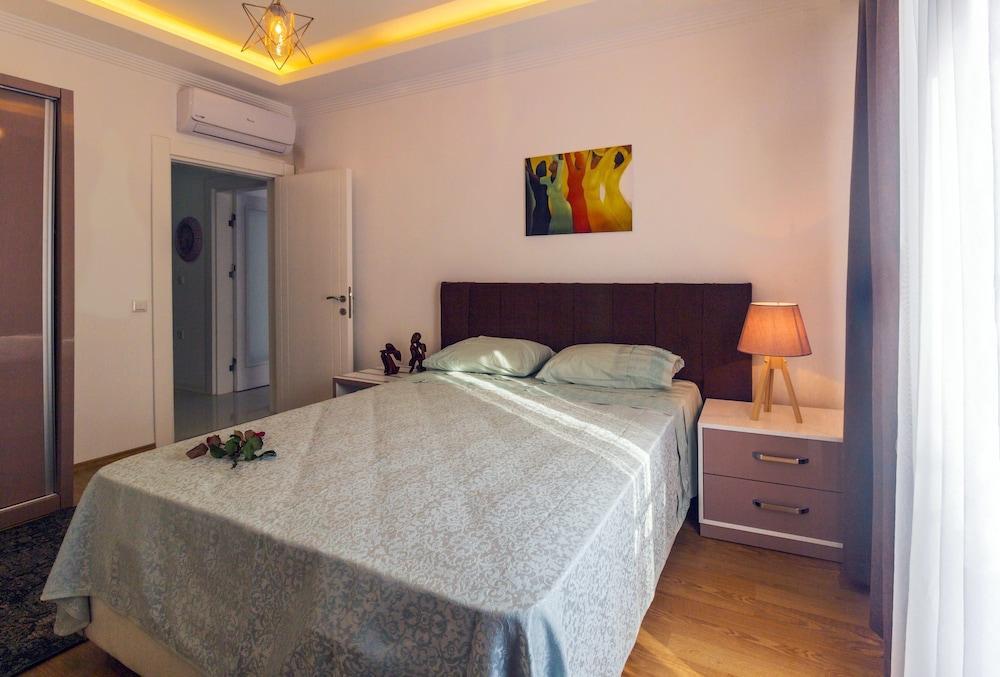 Aspendos Seaside Aparthotel
