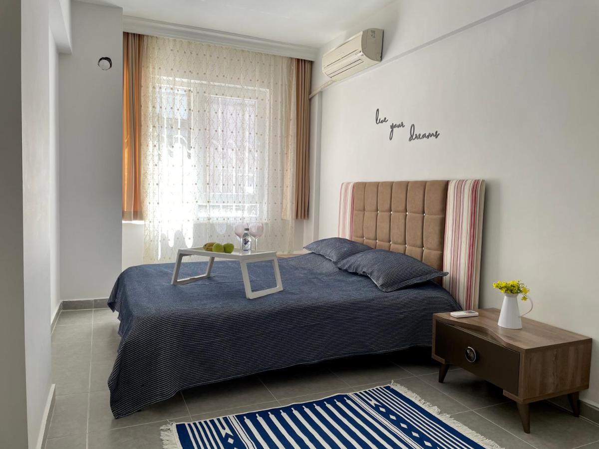 Central Location , Modern Family , Near Sea *