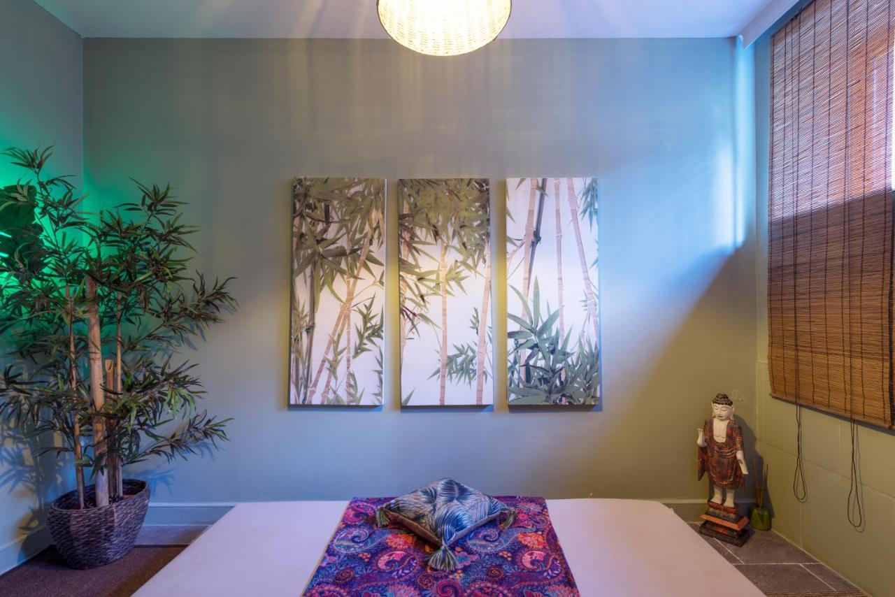 Hotel Delight Deluxe & 2*