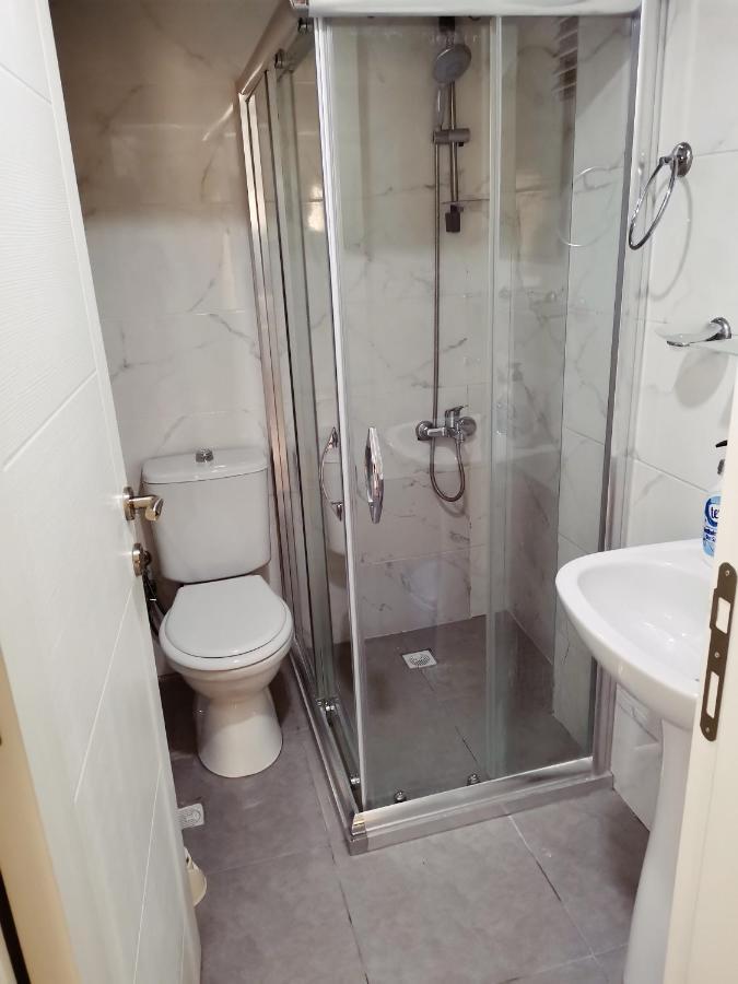 Central Location , Modern Family , Near Sea Apartment *