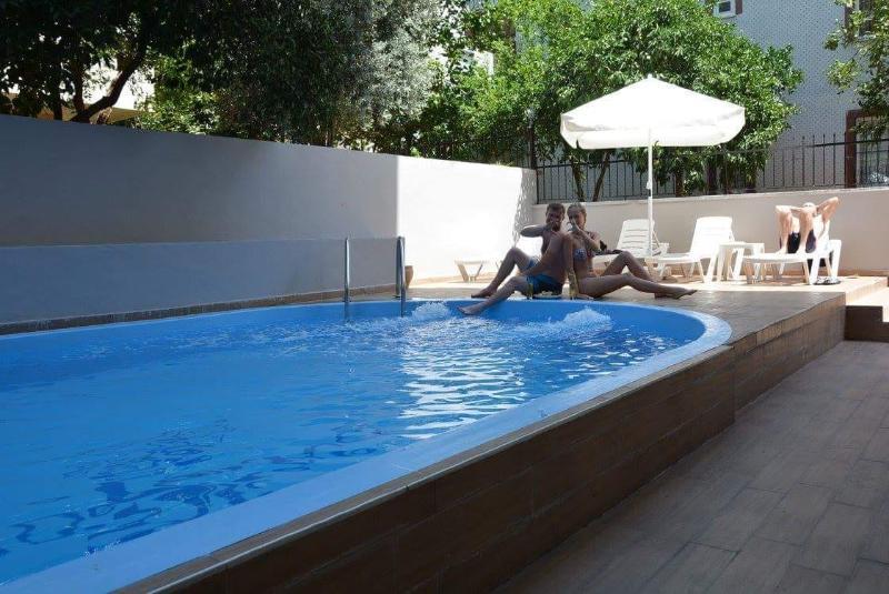 Microyal Otel